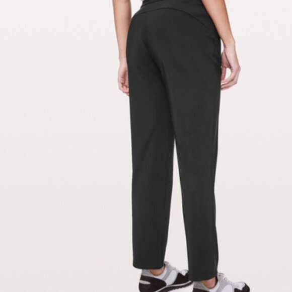 Lululemon On the Move Pant - Picture 2 of 3